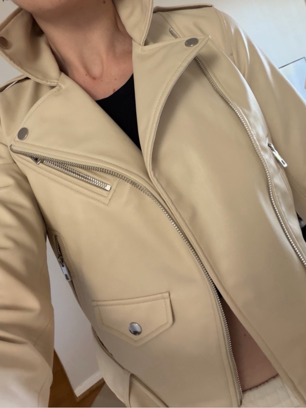 Zara Cream Biker Jacket with Asymmetric Zip - Picture 5 of 7